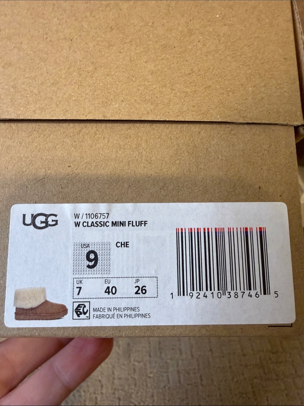 UGG Chestnut Mini Fluff - Picture 12 of 12